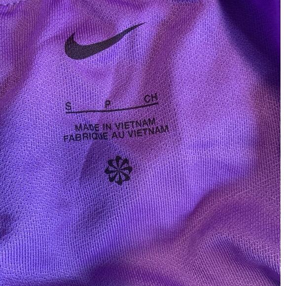 Nike Dri Fit Repel Shorts Womens Small Mid-Rise Brief Lined Running Purple NWT - Picture 12 of 15